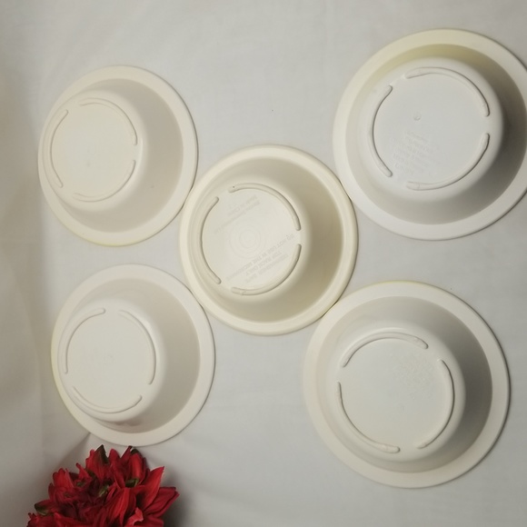 Kellogg's Plastic Cereal Bowls - Picture 3 of 16